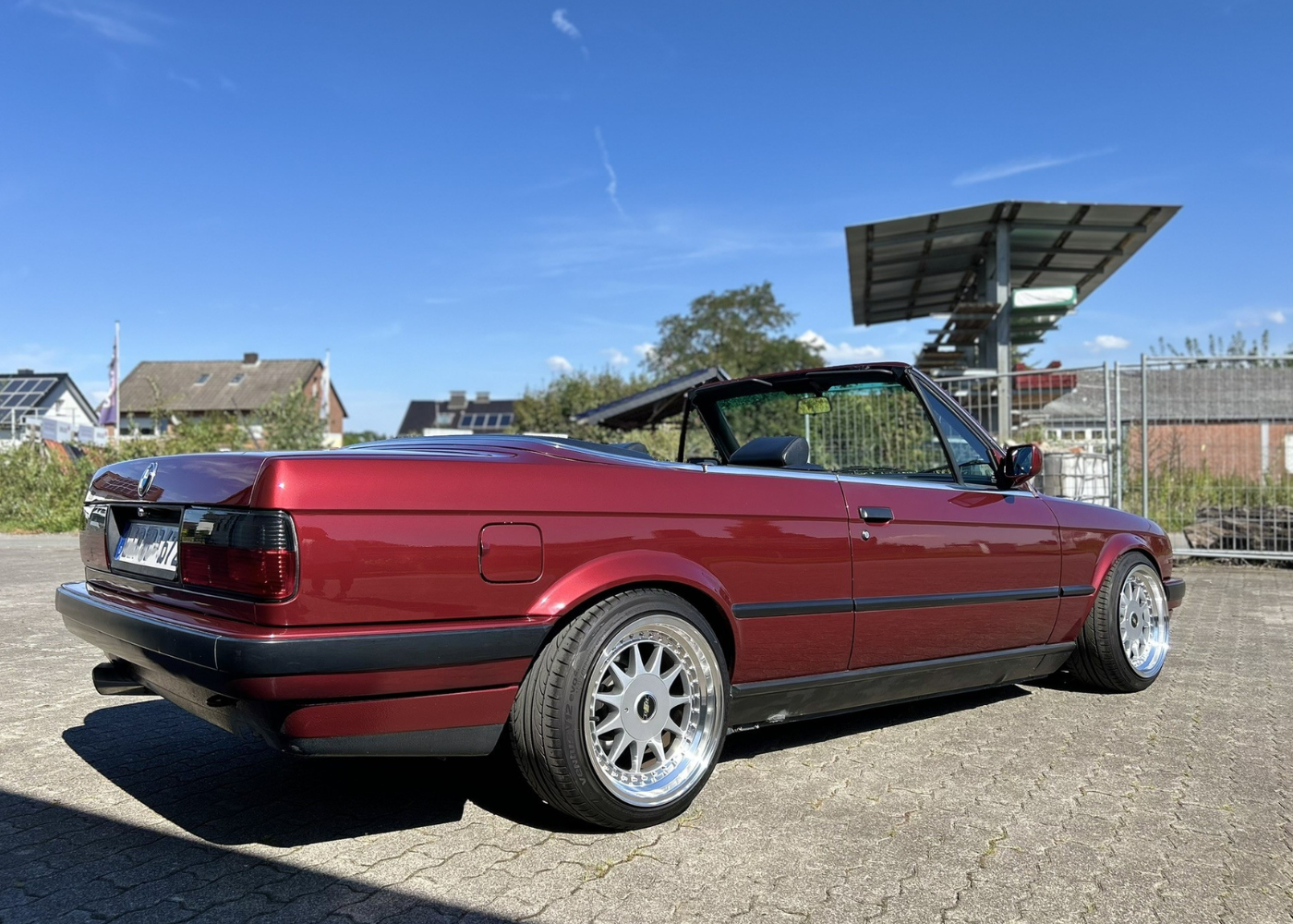 BMW E30