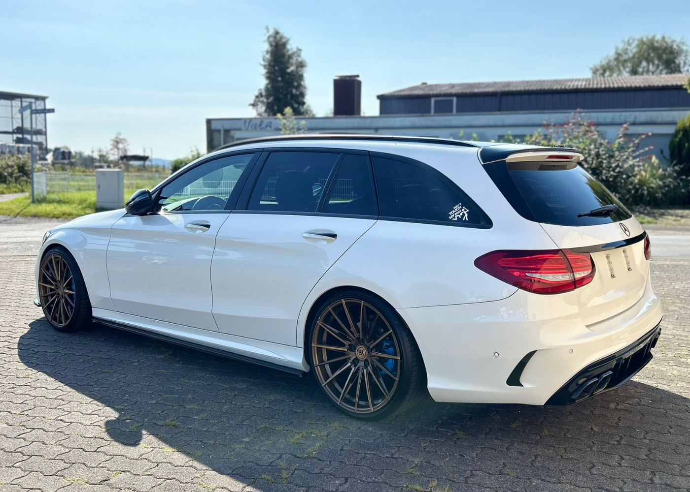 Mercedes W205