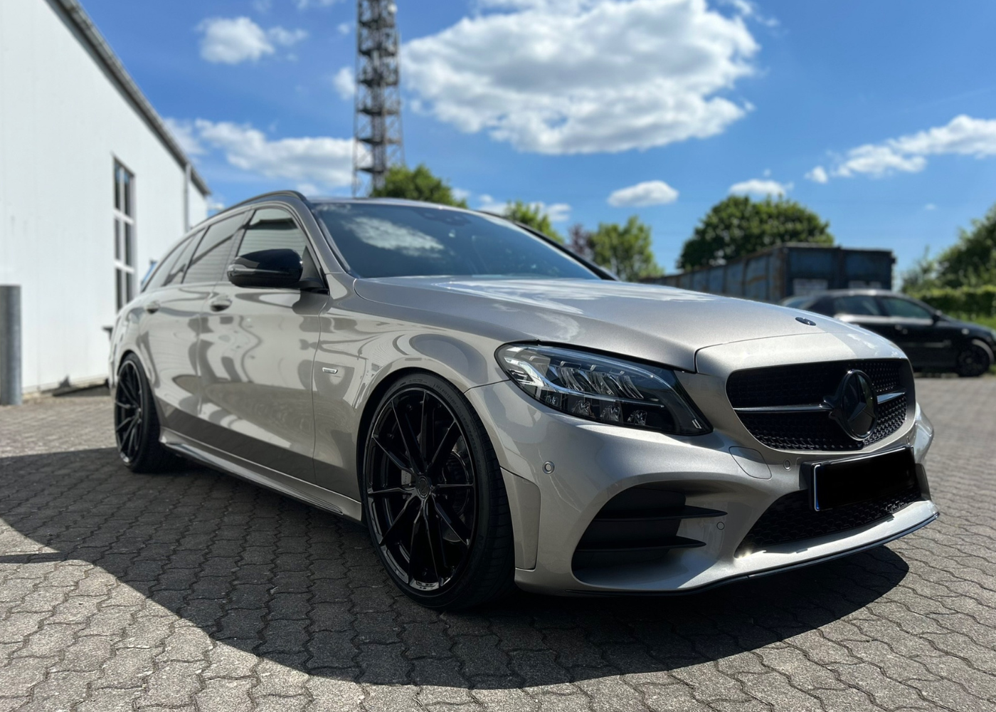 Mercedes W205